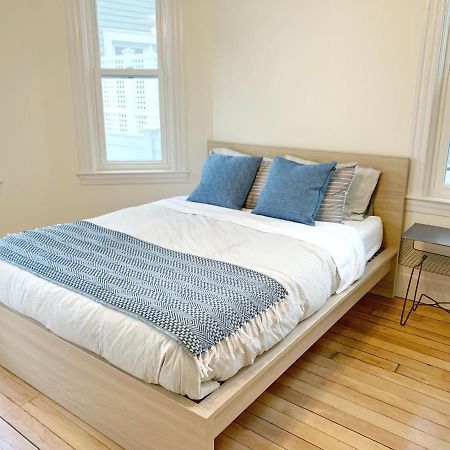 4 Bedroom Condo At Harvard Square And Harvard University Cambridge Exteriér fotografie